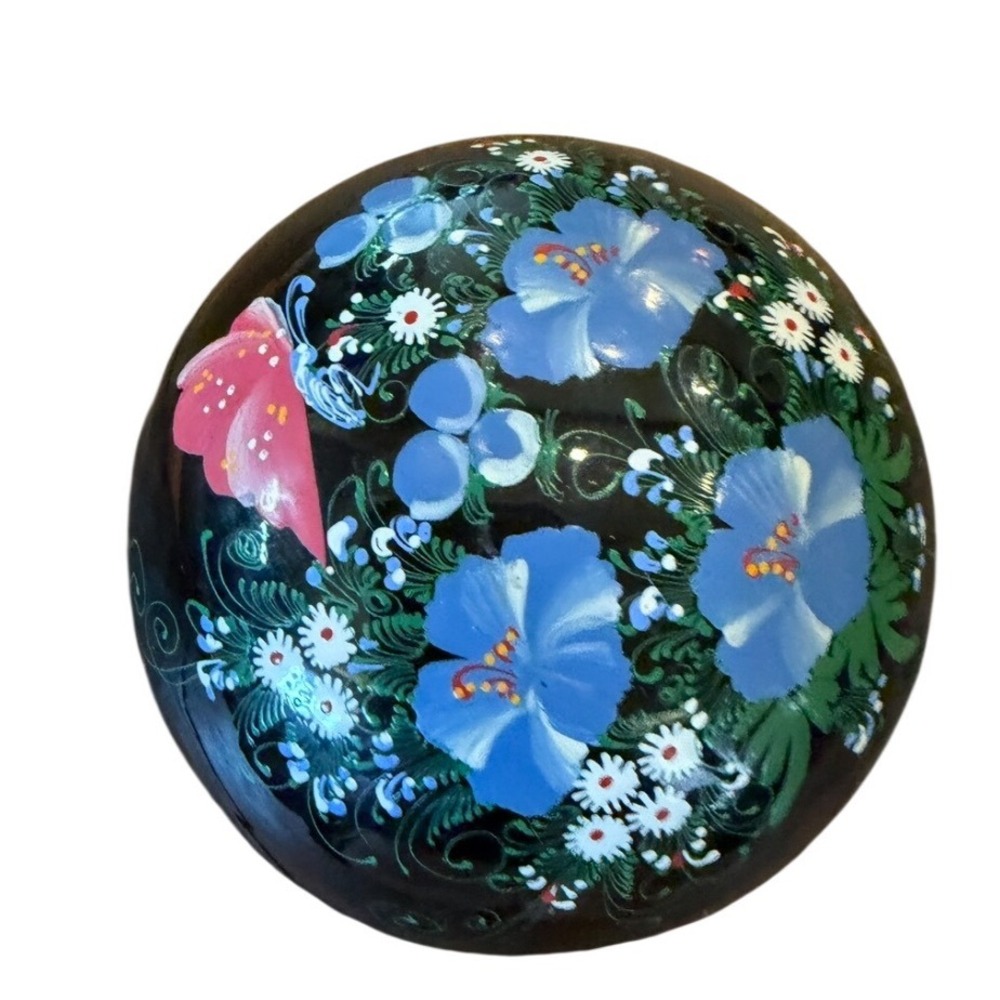 Vintage Hand Painted Lacquerware Trinket Box Floral Butterfly Thailand Black